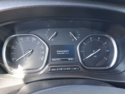 peugeot-expert-standard-l2-2-0-bluehdi-145-eat8-4d-8 Thumbnail