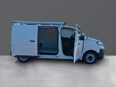 peugeot-expert-standard-l2-2-0-bluehdi-145-eat8-4d-15 Thumbnail