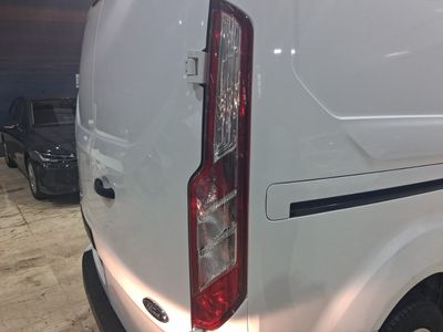 ford-transit-custom-van-2-0-280-l1-mhev-16 Thumbnail