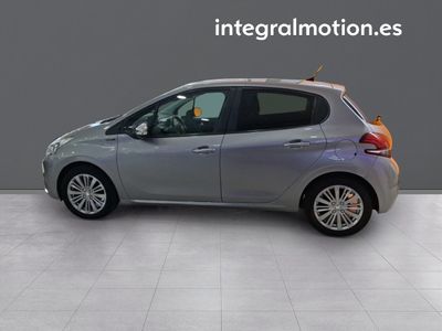 peugeot-208-1-2-s-s-signature-82-23 Thumbnail
