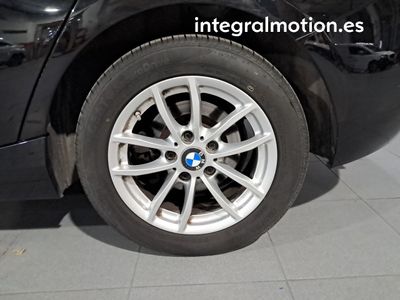 bmw-serie-1-116i-28 Thumbnail