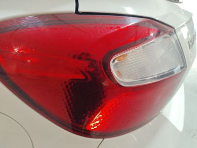 hyundai-i10-1-0-klass-27 Thumbnail