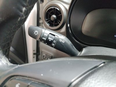 hyundai-i10-1-0-klass-13 Thumbnail