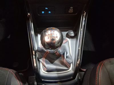 ford-ecosport-1-0t-ecoboost-92kw-125cv-s-s-st-line-16 Thumbnail