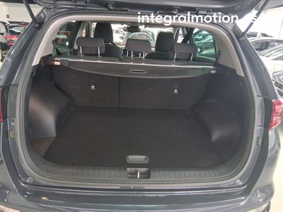 kia-sportage-1-6-mhev-drive-100kw-136cv-4x2-28 Thumbnail