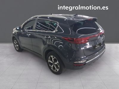 kia-sportage-1-6-mhev-drive-100kw-136cv-4x2-3 Thumbnail