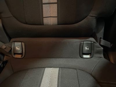 bmw-x1-sdrive18d-22 Thumbnail