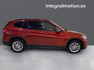 bmw-x1-sdrive18d-25 Thumbnail