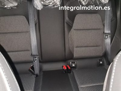 mitsubishi-colt-100t-kaiteki-18 Thumbnail