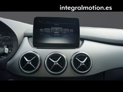 mercedes-clase-b-b-200-d-urban-9 Thumbnail