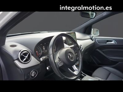 mercedes-clase-b-b-200-d-urban-4 Thumbnail