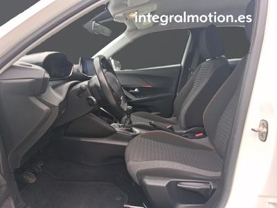 peugeot-2008-active-5 Thumbnail