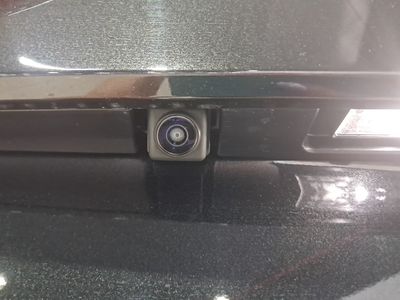 mitsubishi-outlander-phev-kaiteki-4wd-15 Thumbnail