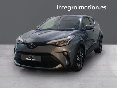 toyota-c-hr-1-8-140h-advance-0