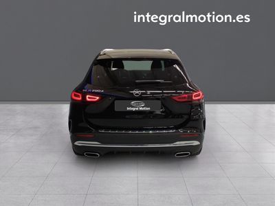 mercedes-gla-gla-200-d-24 Thumbnail