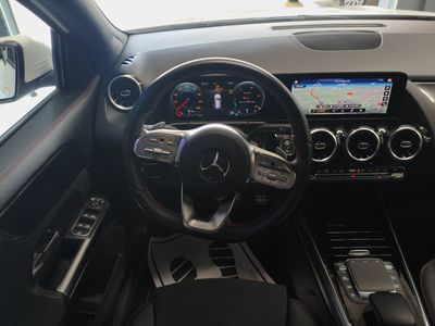 mercedes-gla-gla-200-d-10 Thumbnail