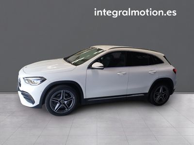 mercedes-gla-gla-200-d-23 Thumbnail