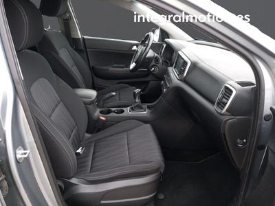 kia-sportage-1-6-mhev-concept-85kw-115cv-4x2-6 Thumbnail