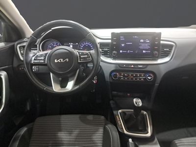 kia-xceed-1-0-t-gdi-drive-88kw-120cv-6 Thumbnail