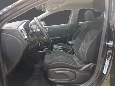 kia-xceed-1-0-t-gdi-drive-88kw-120cv-5 Thumbnail