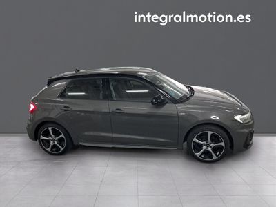 audi-a1-sportback-black-line-30-tfsi-81kw-s-tron-16 Thumbnail