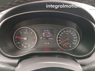 kia-sportage-1-6-mhev-business-dct-100kw-136cv-4x2-3 Thumbnail