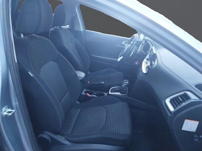 kia-ceed-1-0-mhev-88kw-120cv-drive-dct-8 Thumbnail