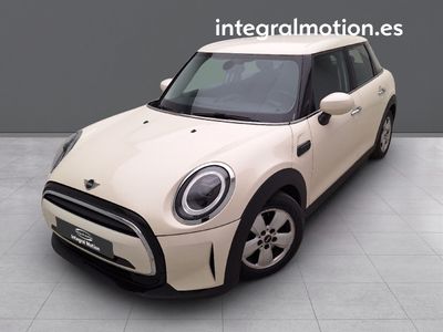 mini-mini-one-5-puertas-0