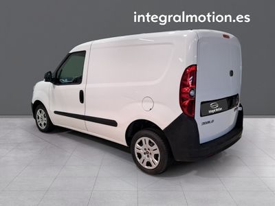 fiat-dobl-cargo-sx-1-3-mjet-70-kw-95-cv-3 Thumbnail