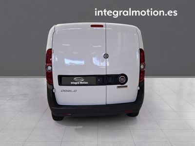 fiat-dobl-cargo-sx-1-3-mjet-70-kw-95-cv-13 Thumbnail