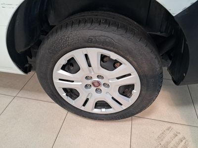 fiat-dobl-cargo-sx-1-3-mjet-70-kw-95-cv-19 Thumbnail