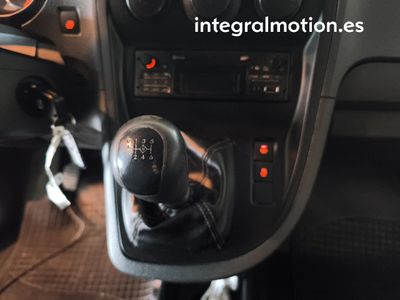 mercedes-citan-1-5-cdi-109-furgon-95cv-11 Thumbnail