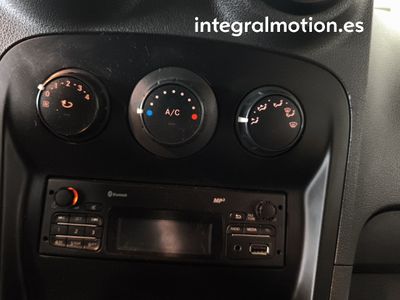 mercedes-citan-1-5-cdi-109-furgon-95cv-10 Thumbnail