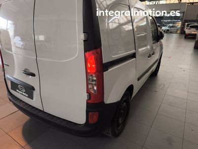 mercedes-citan-1-5-cdi-109-furgon-95cv-17 Thumbnail