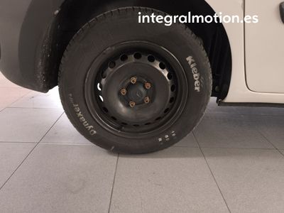 mercedes-citan-1-5-cdi-109-furgon-95cv-18 Thumbnail