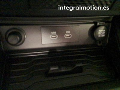kgm-musso-sports-d22dtr-4x4-pro-34 Thumbnail