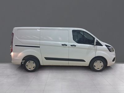 ford-transit-custom-2-0-tdci-mild-hybrid-300-l2-limited-13 Thumbnail