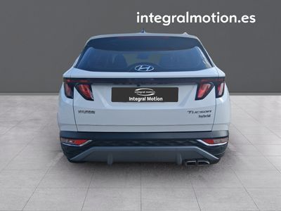 hyundai-tucson-1-6-crdi-100kw-136cv-48v-maxx-dct-24 Thumbnail