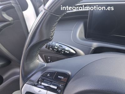 hyundai-tucson-1-6-crdi-100kw-136cv-48v-maxx-dct-4x4-12 Thumbnail