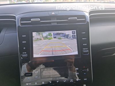 hyundai-tucson-1-6-crdi-100kw-136cv-48v-maxx-dct-4x4-14 Thumbnail