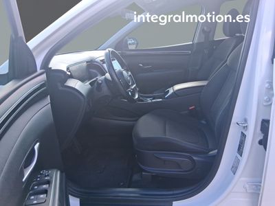 hyundai-tucson-1-6-crdi-100kw-136cv-48v-maxx-dct-4x4-5 Thumbnail