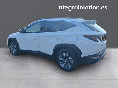 hyundai-tucson-1-6-crdi-100kw-136cv-48v-maxx-dct-4x4-3 Thumbnail