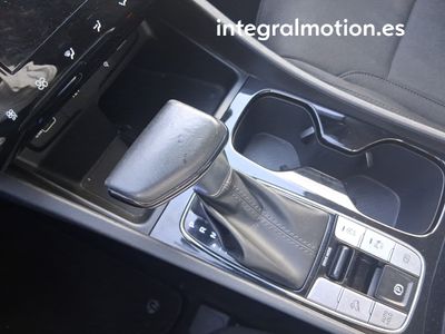 hyundai-tucson-1-6-crdi-100kw-136cv-48v-maxx-dct-4x4-16 Thumbnail