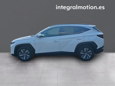 hyundai-tucson-1-6-crdi-100kw-136cv-48v-maxx-dct-4x4-22 Thumbnail
