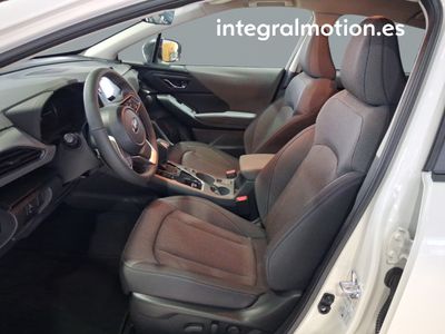 subaru-crosstrek-2-0i-hybrid-cvt-field-5 Thumbnail