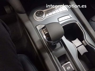 foton-tunland-g7-4wd-8at-17 Thumbnail