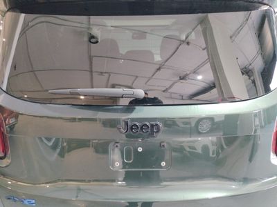 jeep-renegade-4xe-north-star-1-3-phev-240hp-at-eawd-29 Thumbnail