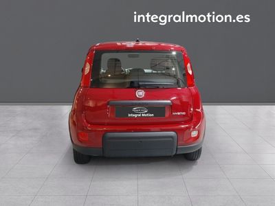 fiat-panda-panda-1-0-hybrid-51kw-70cv-24 Thumbnail