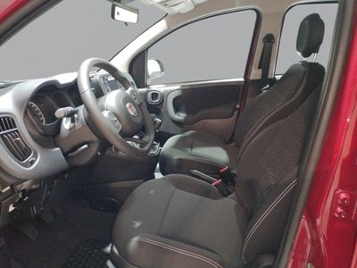 fiat-panda-panda-1-0-hybrid-51kw-70cv-5 Thumbnail