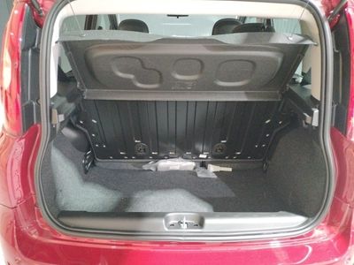 fiat-panda-panda-1-0-hybrid-51kw-70cv-29 Thumbnail
